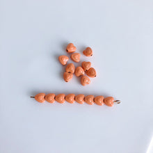 将图片加载到图库查看器，10pcs Colored Straight Hole Hearts -Wholesale DIY Accessories

